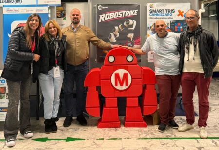 L’I.I.S. “Stanislao Cannizzaro” di Colleferro conquista Maker Faire Rome 2026: due stand, quattro progetti e la mascotte originale