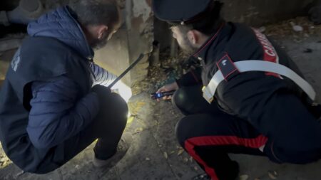 Roma Quarticciolo, maxi operazione antidroga dei Carabinieri: nove arresti e oltre 140 dosi sequestrate